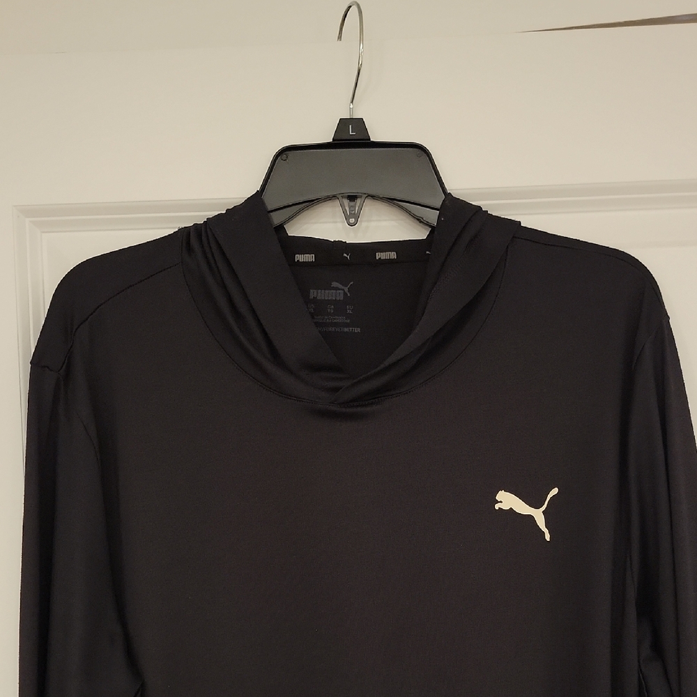 Puma Black Pullover Lightweight Hoodie with White Logo. Performance